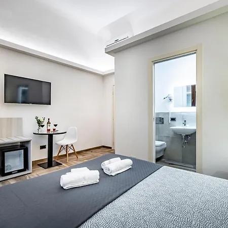 Lorenzo De' Medici فندق مبيت وإفطار 4*